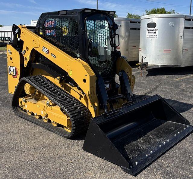 Rent Skidsteer/track Loaders & Attachments
